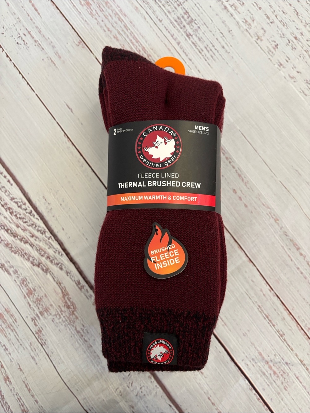 Canada Weather Gear Men’s Fleece-Lined Thermal Crew Socks - Maroon size 6-12